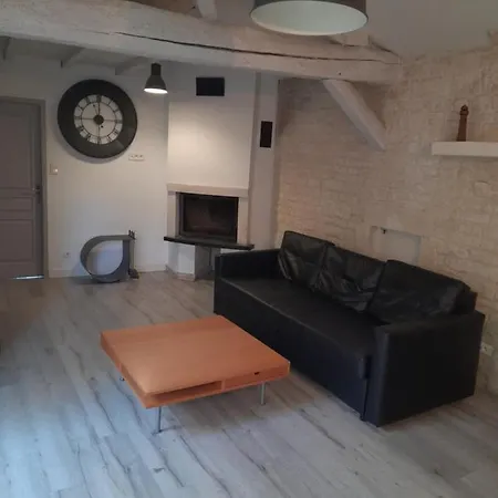 La Campagne Dans L'ocean A La Rochelle Les Pieds Dans La Grange * Croix-Chapeau